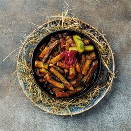 {{photo.Alt || photo.Description || 'Жарёха с языком и картофелем'}}