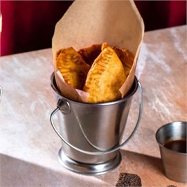 {{photo.Alt || photo.Description || 'Мини-чебуреки с мясом'}}